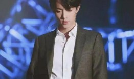 肖战最新新物料爆料,魅力四溢，演绎角色新篇章