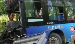 吕梁公交车爆料视频最新